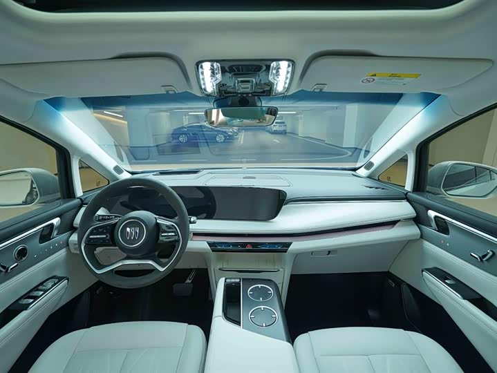 Фото 20 - Buick GL8 Hybrid