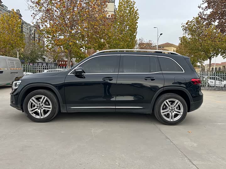 Фото 3 - Mercedes-Benz GLB-Class