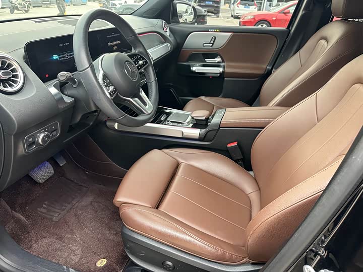 Фото 6 - Mercedes-Benz GLB-Class