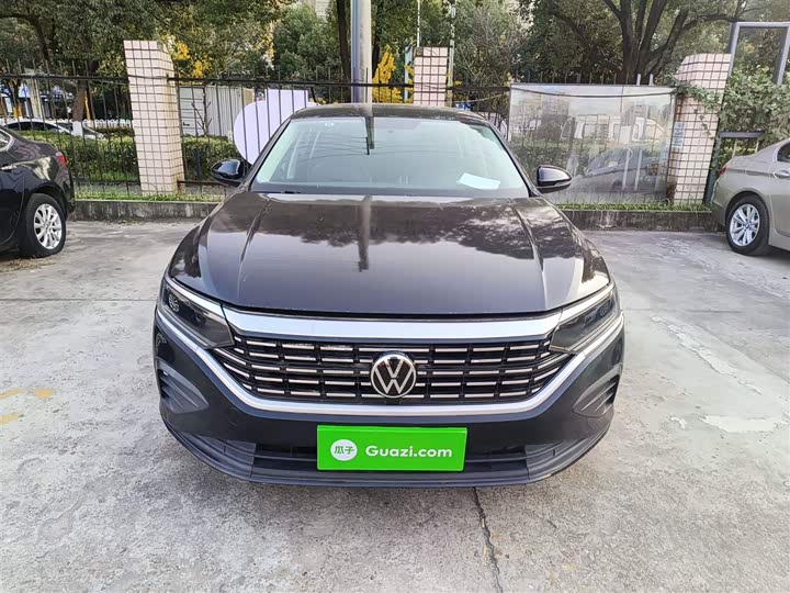 Фото 3 - Volkswagen Passat