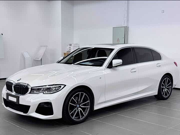 Фото 1 - BMW 3 Series