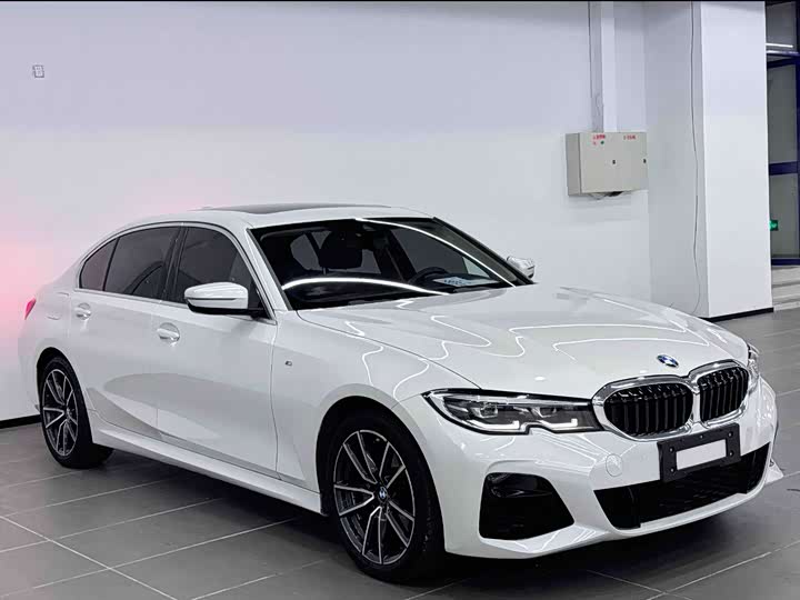 Фото 3 - BMW 3 Series