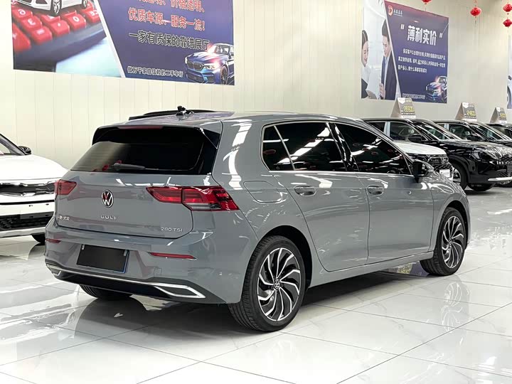 Фото 6 - Volkswagen Golf