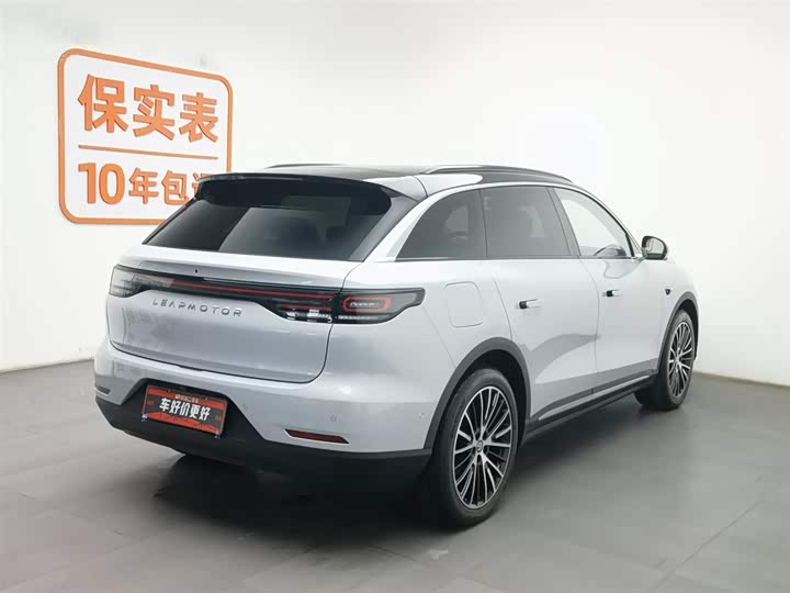 Фото 2 - Leapmotor C11