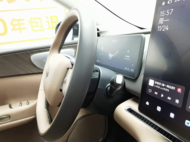 Фото 22 - Leapmotor C11