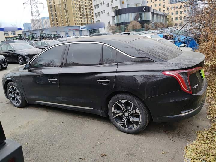 Фото 5 - Hongqi E-QM5