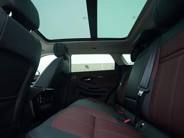 Фото 20 - Land Rover Range Rover Evoque L