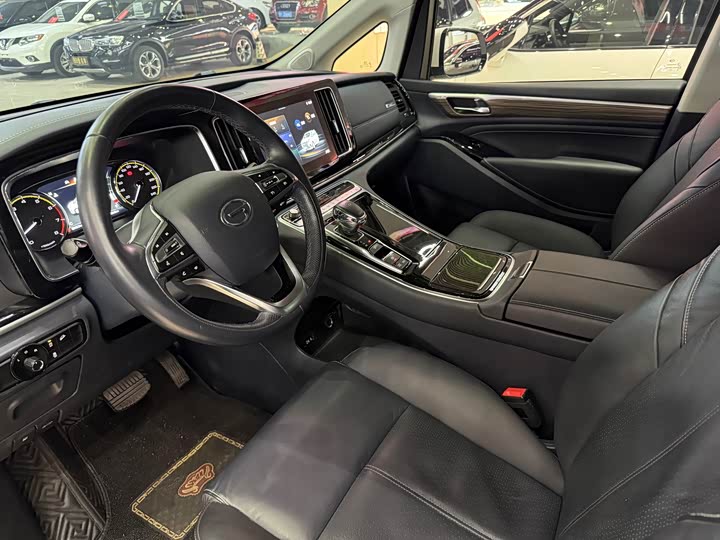 Фото 16 - GAC Trumpchi M8