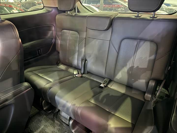 Фото 21 - GAC Trumpchi M8