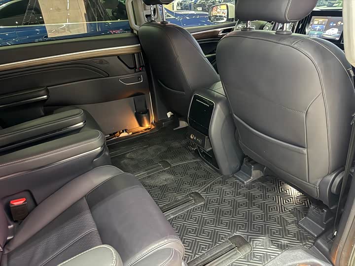 Фото 23 - GAC Trumpchi M8