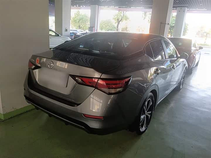 Фото 7 - Nissan Sylphy