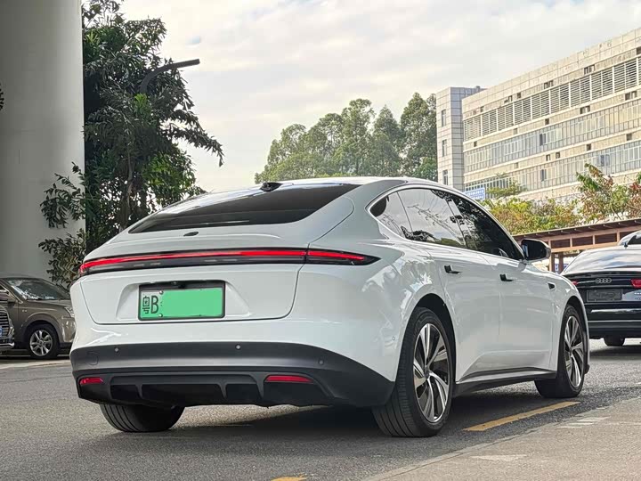 Фото 5 - Nio ET5