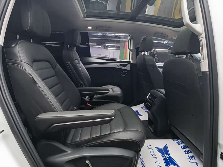 Фото 9 - Volkswagen Talagon