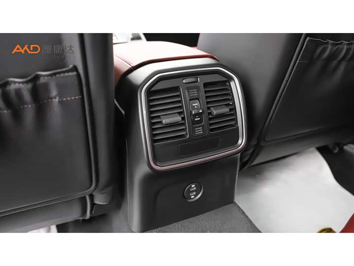 Фото 9 - Porsche Macan