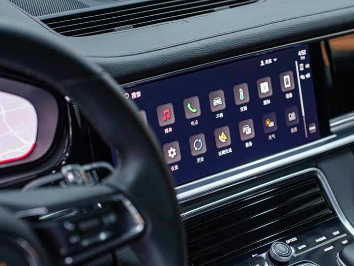 Фото 14 - Porsche Panamera