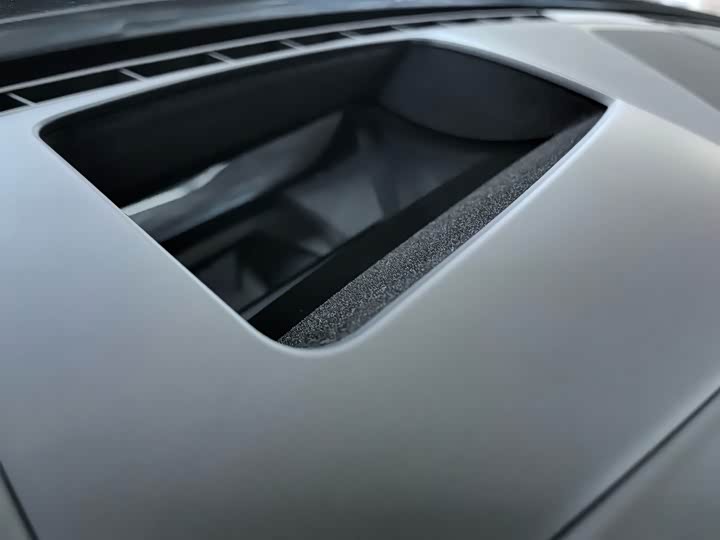 Фото 14 - Porsche Panamera