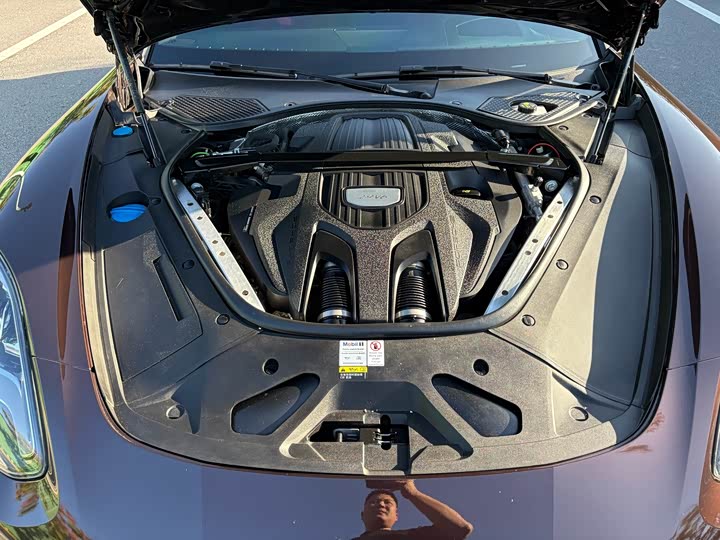 Фото 18 - Porsche Panamera