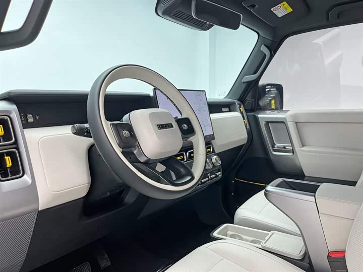 Фото 13 - Chery iCar V23