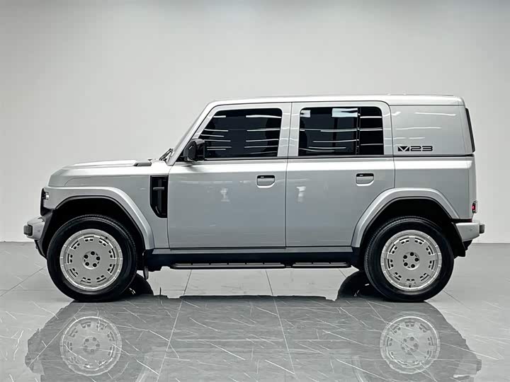 Фото 3 - Chery iCar V23