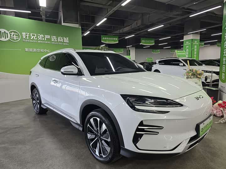 Фото 3 - BYD Song Plus Hybrid/EV