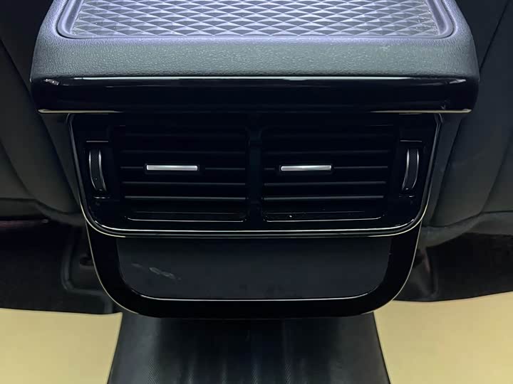 Фото 20 - Land Rover Range Rover Evoque L