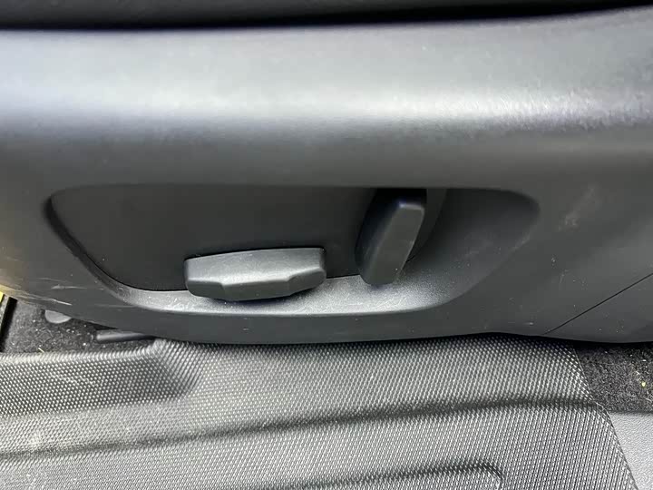 Фото 9 - Land Rover Range Rover Evoque L