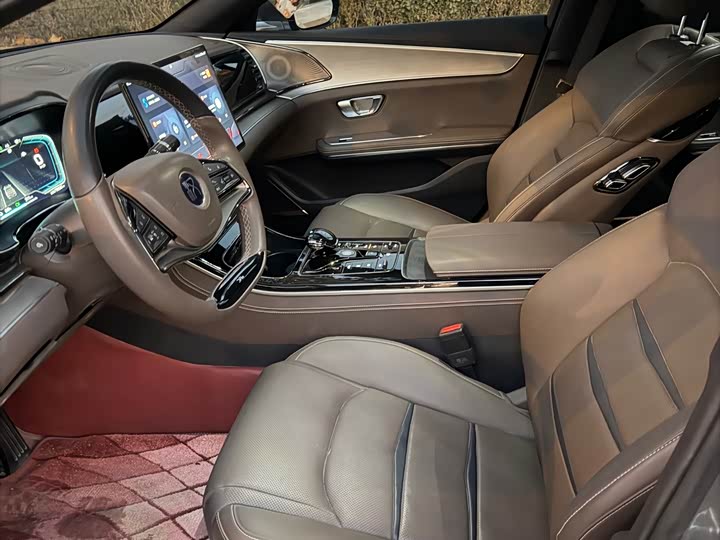 Фото 4 - BYD Han