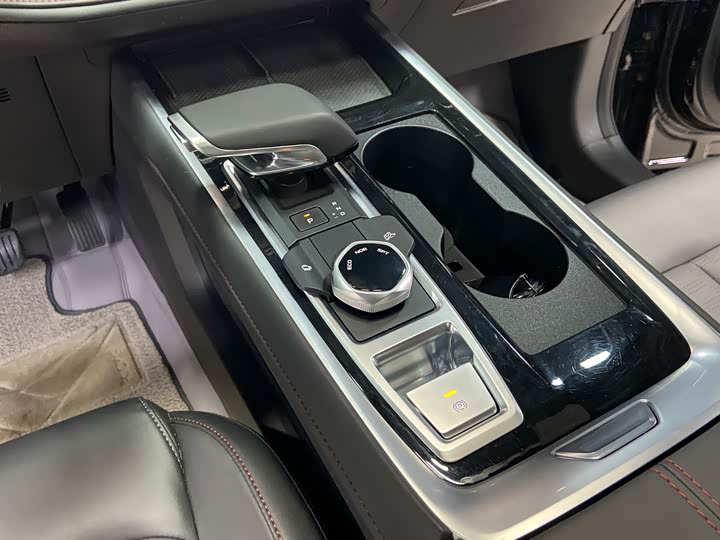 Фото 11 - Changan CS55 Plus