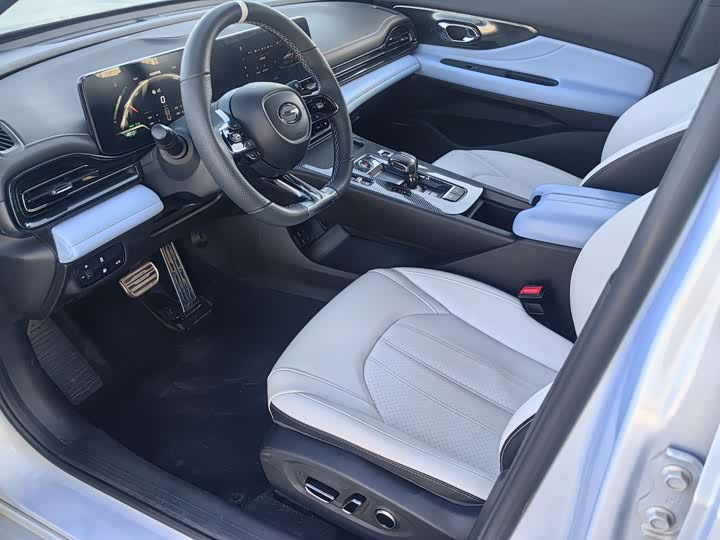 Фото 9 - GAC Trumpchi Empow R