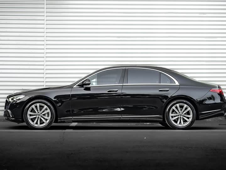 Фото 3 - Mercedes-Benz S-Class