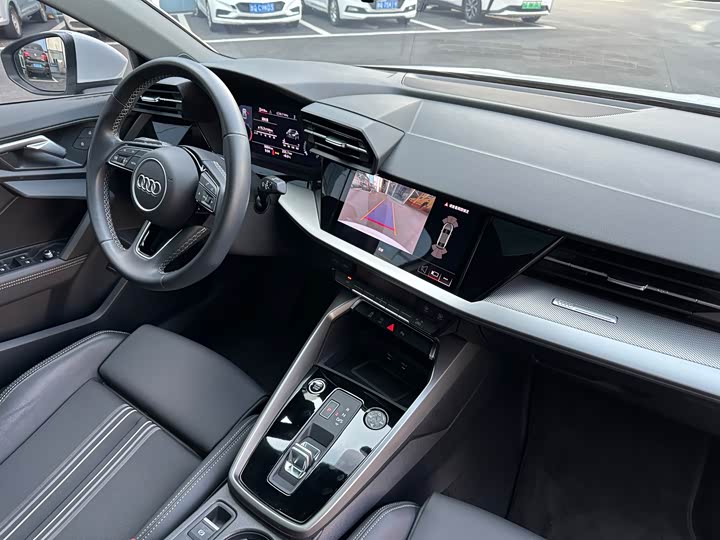 Фото 10 - Audi A3