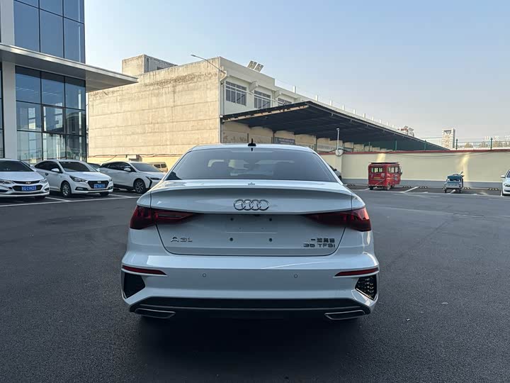 Фото 13 - Audi A3