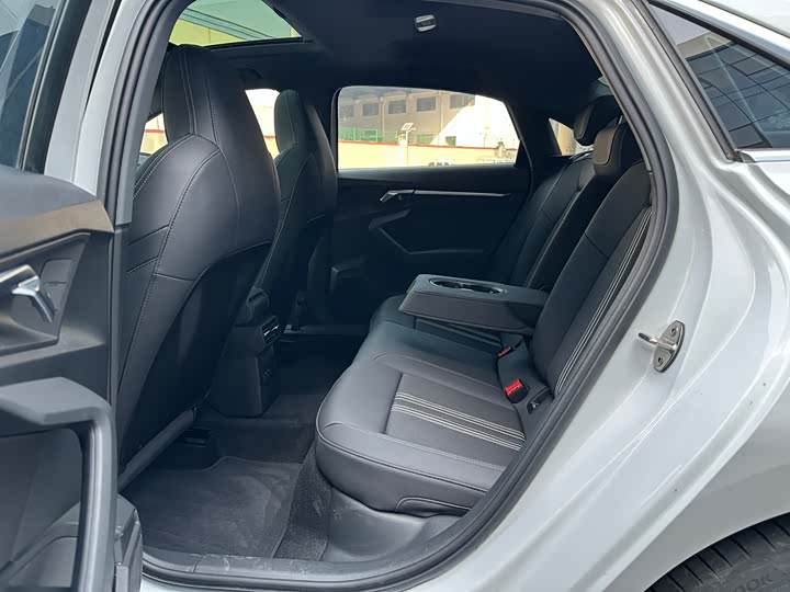 Фото 4 - Audi A3