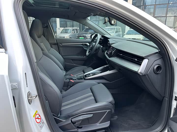 Фото 9 - Audi A3