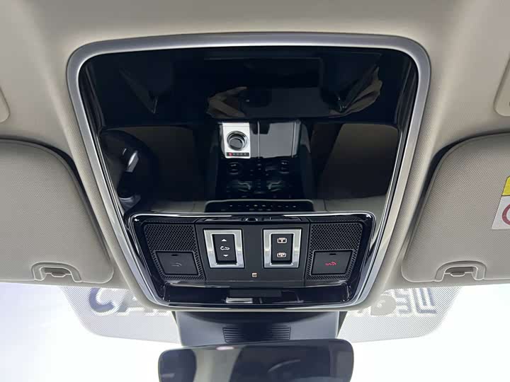 Фото 26 - Land Rover Range Rover