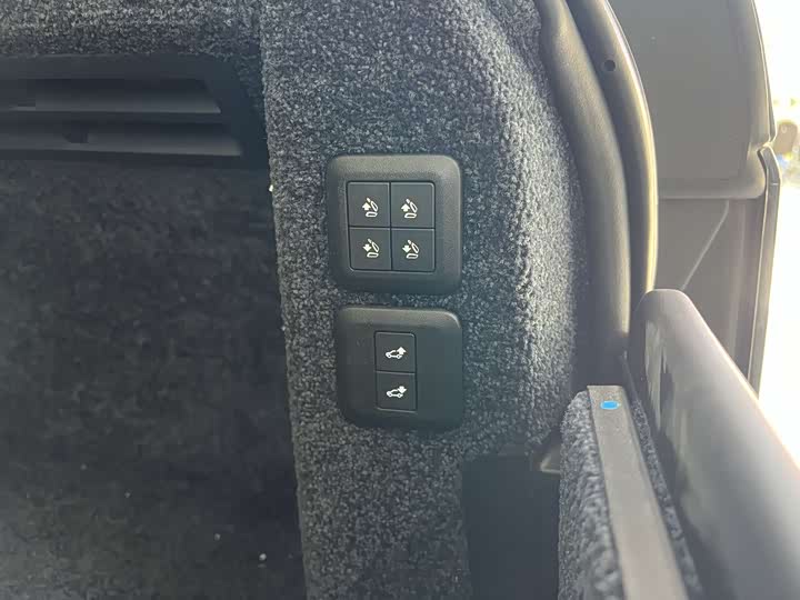 Фото 28 - Land Rover Range Rover