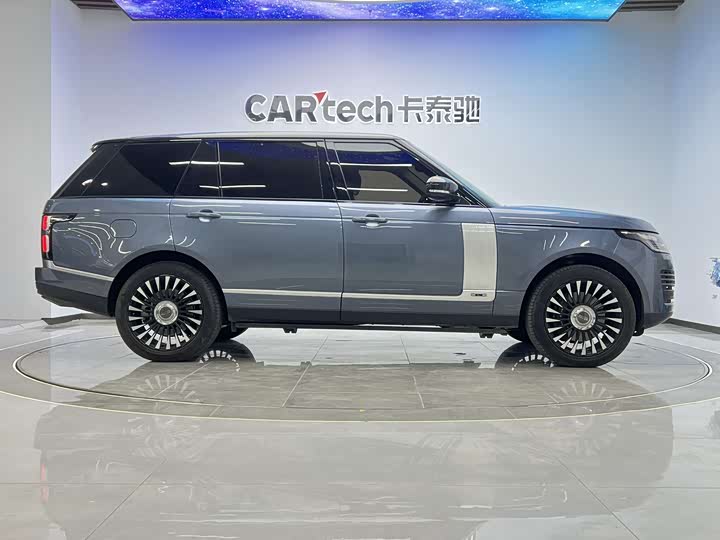 Фото 37 - Land Rover Range Rover