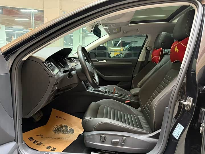 Фото 7 - Volkswagen Magotan