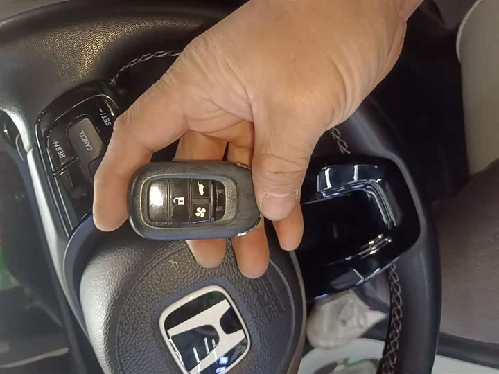 Фото 9 - Honda e:NP1