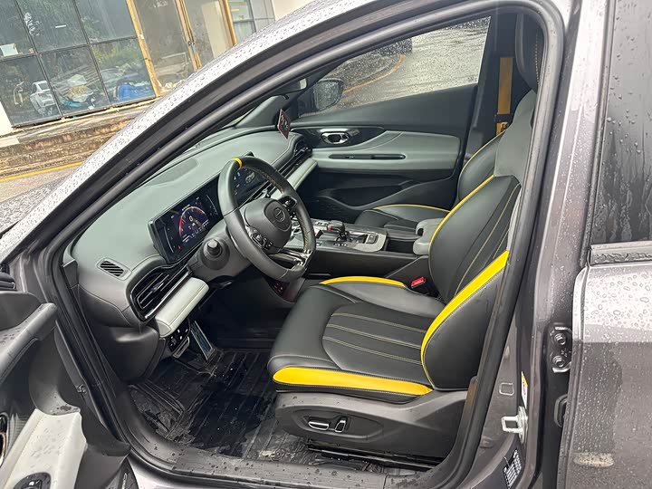 Фото 4 - GAC Trumpchi Empow R