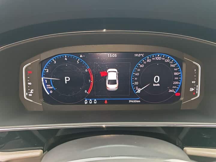 Фото 12 - Volkswagen Passat