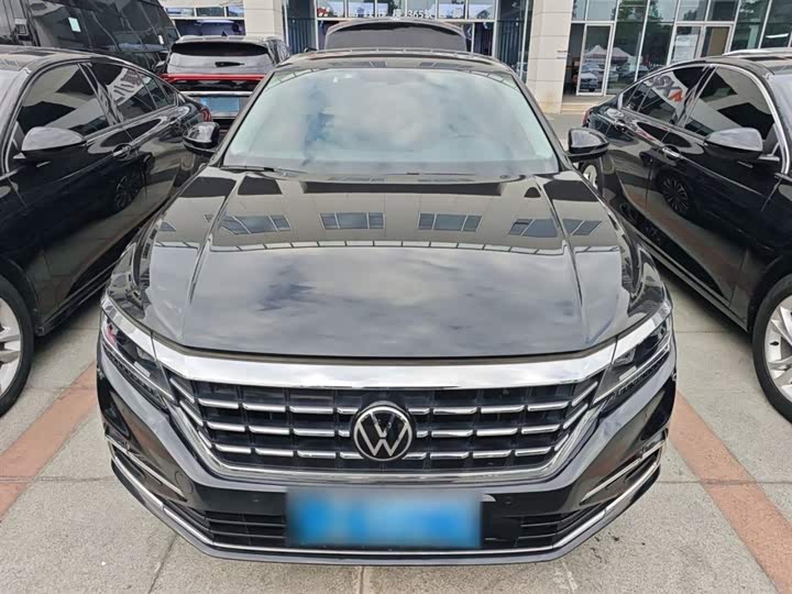 Фото 3 - Volkswagen Passat