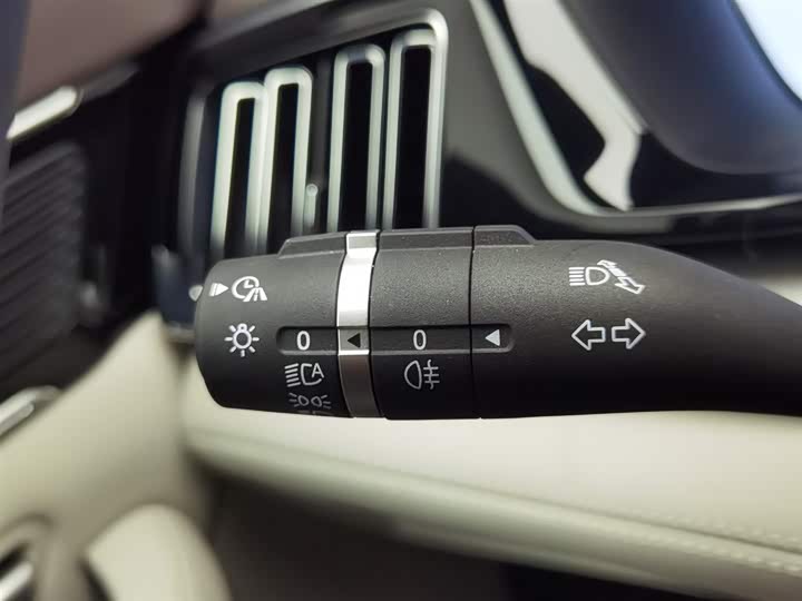 Фото 21 - BYD Song Plus Hybrid/EV