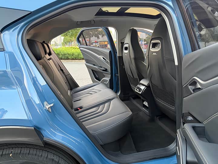 Фото 12 - Hozon U