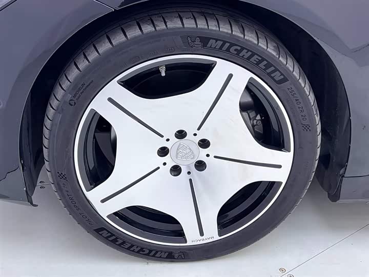 Фото 12 - Mercedes-Benz S-Class