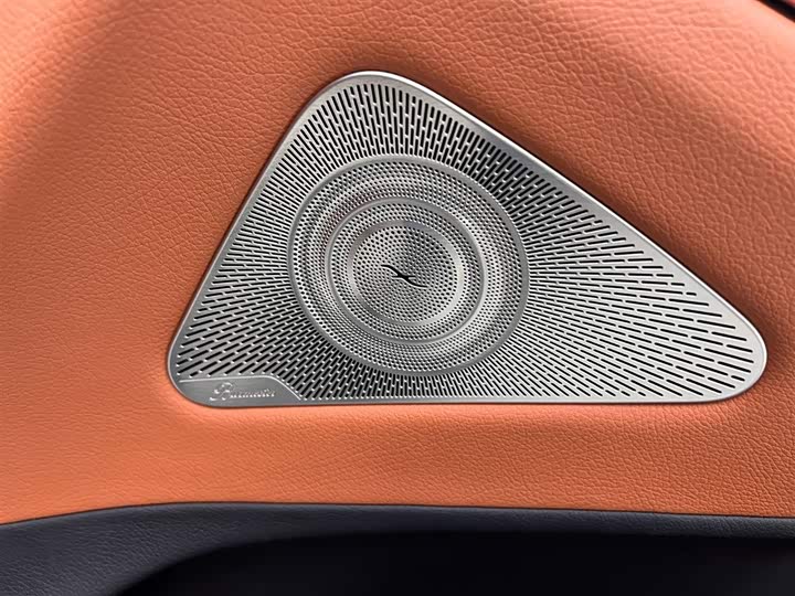 Фото 22 - Mercedes-Benz S-Class