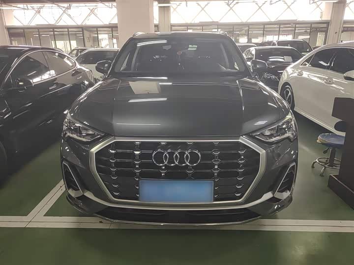 Фото 3 - Audi Q3