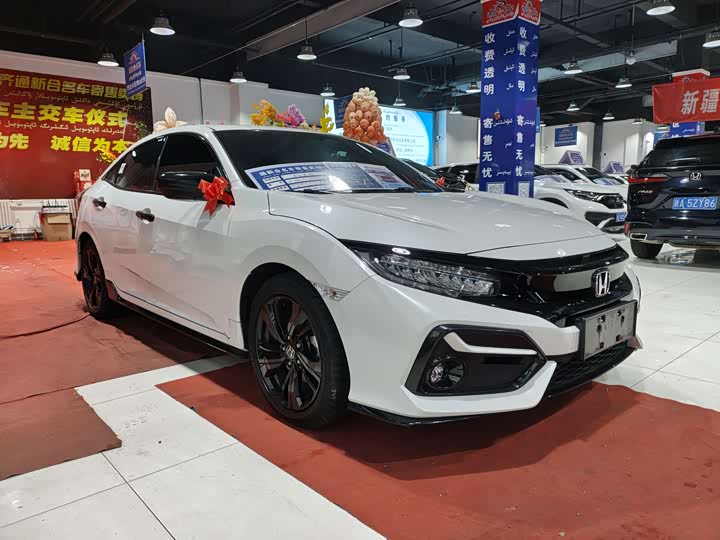 Фото 3 - Honda Civic