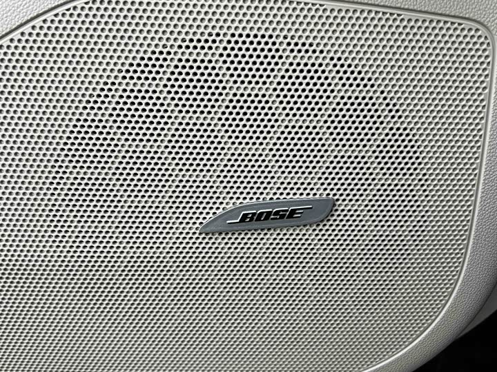 Фото 10 - Buick LaCrosse