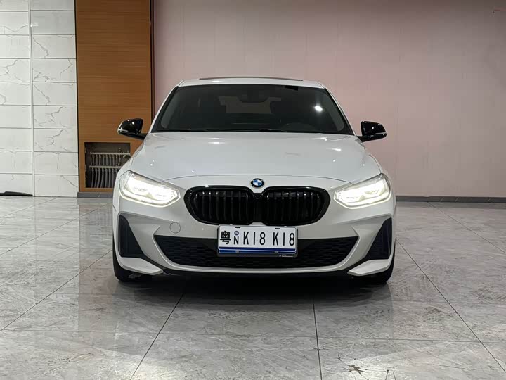 Фото 2 - BMW 1 Series